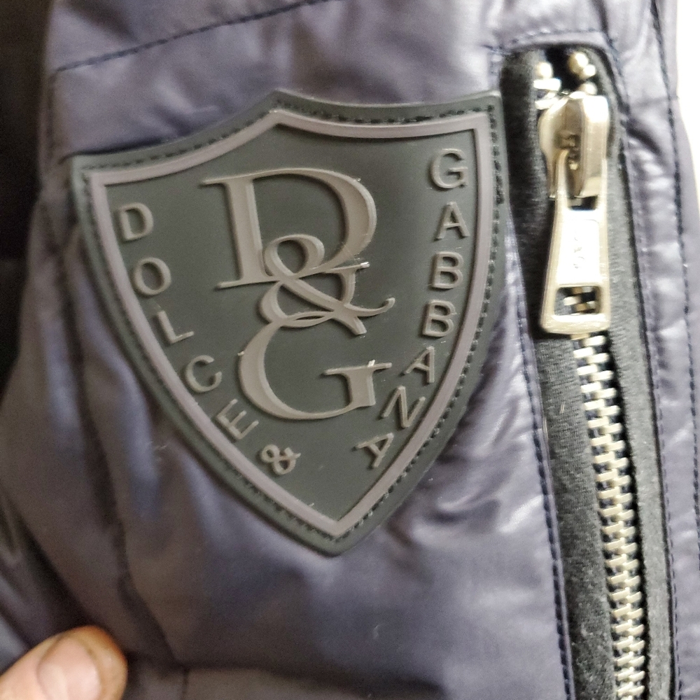 D&G puffer jacket - Picture 8 of 11